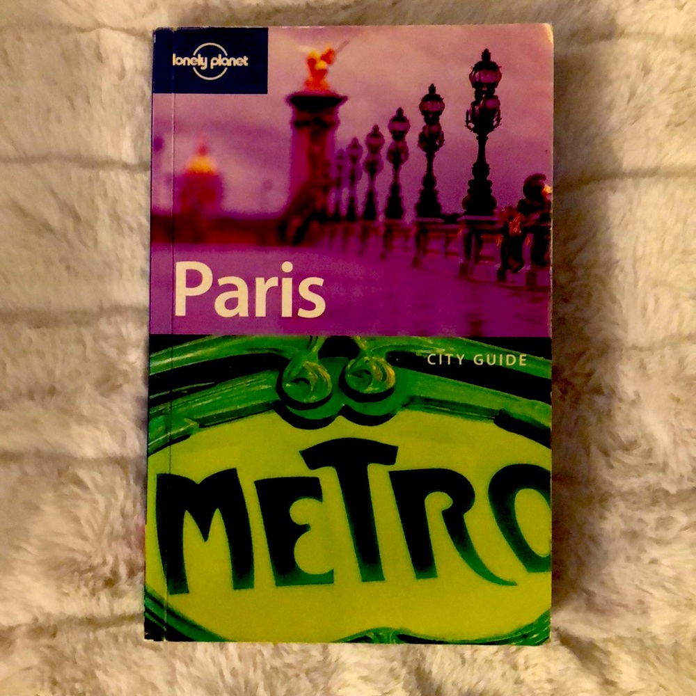 LONELY PLANET - Paris book